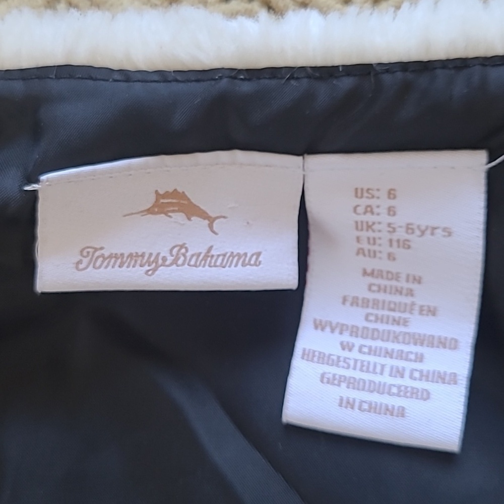Tommy Bahama White Faux Fur Vest with Red Velvet Ribbon - Size 6 - Picture 6 of 7